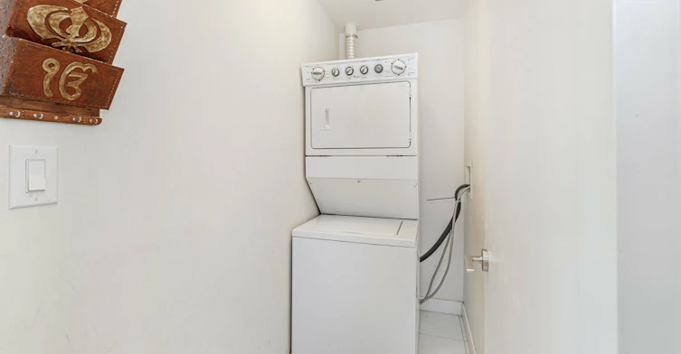 508-3985 Grand Park Drive, Mississauga, ON, L5B 0H8 - 32