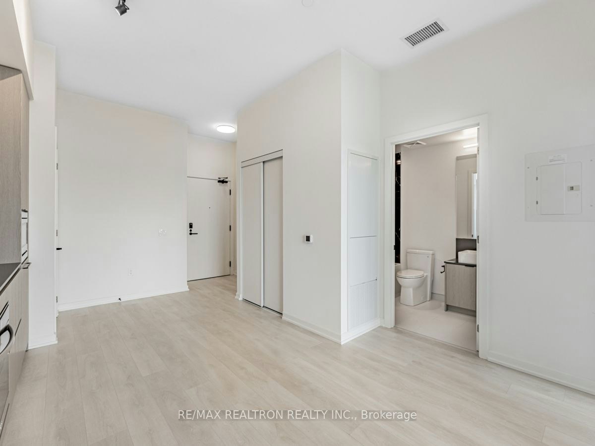 902B-1285 Dupont Avenue, Toronto, ON, M6H 0E3 - 8
