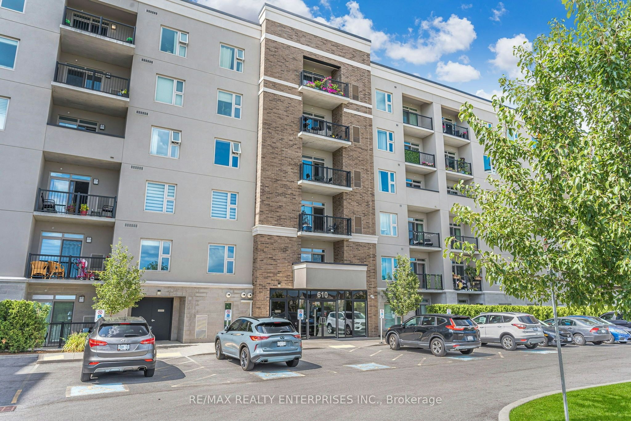 409-610 Farmstead Drive, Milton, ON, L9T 8X5 - 3