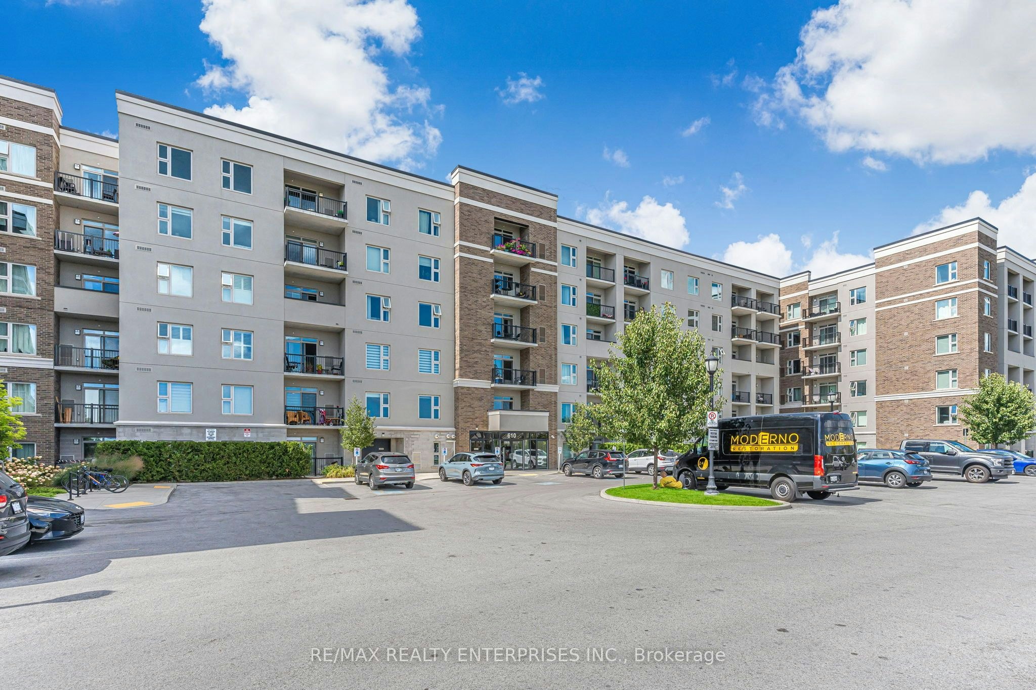 409-610 Farmstead Drive, Milton, ON, L9T 8X5 - 2