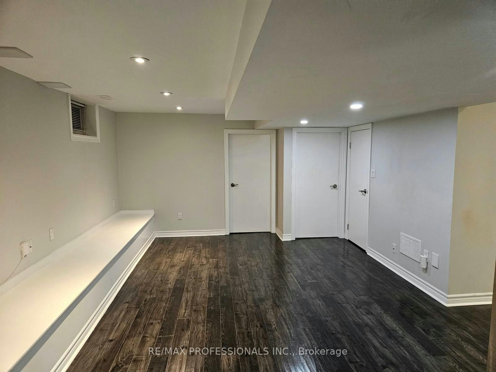 BSMT-38 Wheatfield Road, Toronto, ON, M8V 2P6 - 10