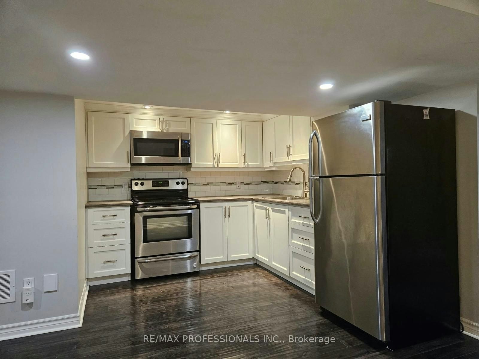 BSMT-38 Wheatfield Road, Toronto, ON, M8V 2P6 - 5