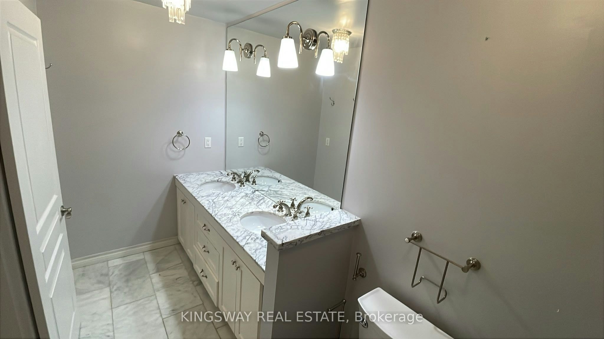 13-1120 Queens Avenue, Oakville, ON, L6H 2B5 - 28
