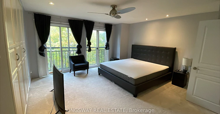 13-1120 Queens Avenue, Oakville, ON, L6H 2B5 - 30