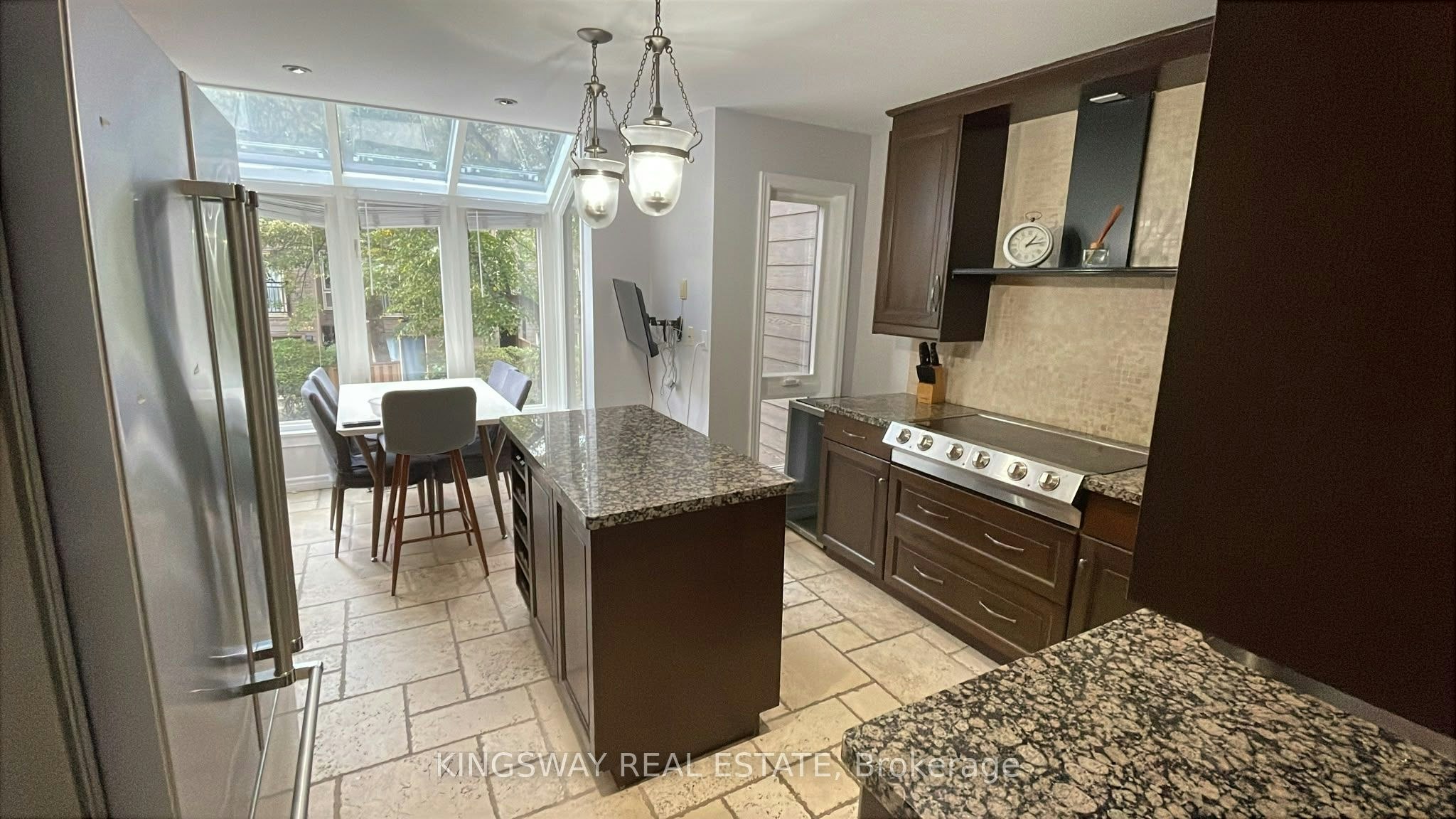 13-1120 Queens Avenue, Oakville, ON, L6H 2B5 - 13