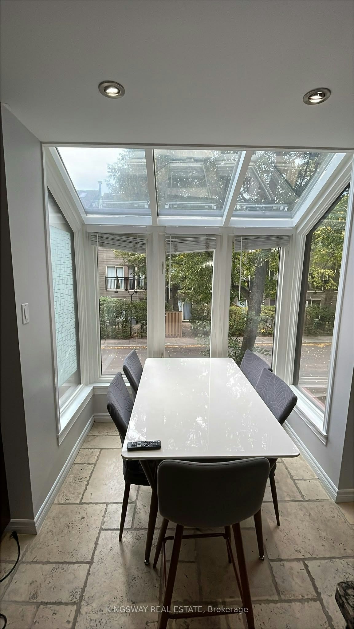 13-1120 Queens Avenue, Oakville, ON, L6H 2B5 - 17