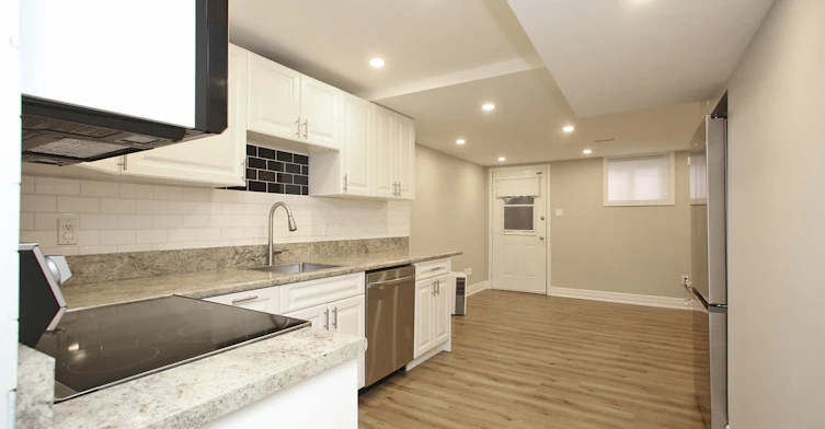 10 Armstrong Street, Toronto, ON, M6H 1V8 - 3