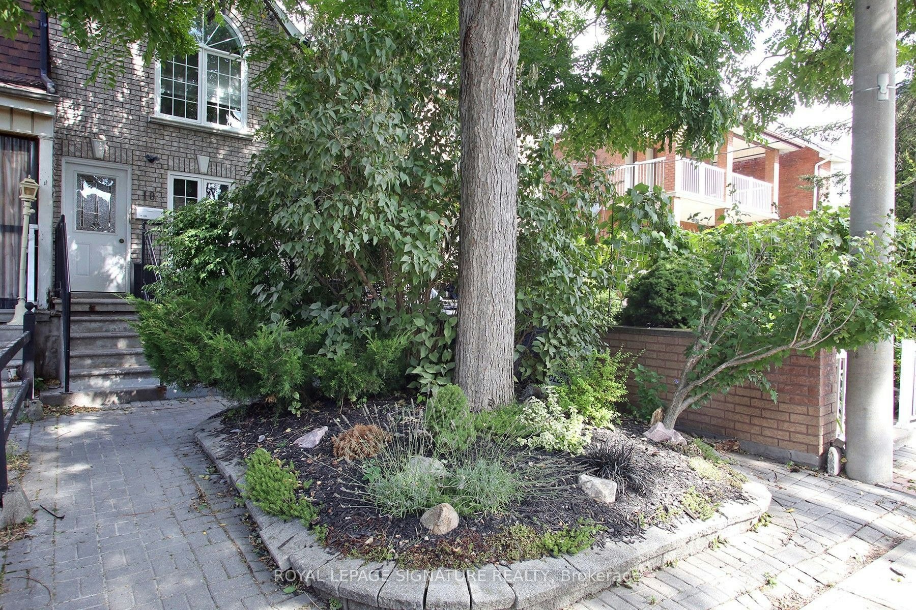 10 Armstrong Street, Toronto, ON, M6H 1V8 - 18