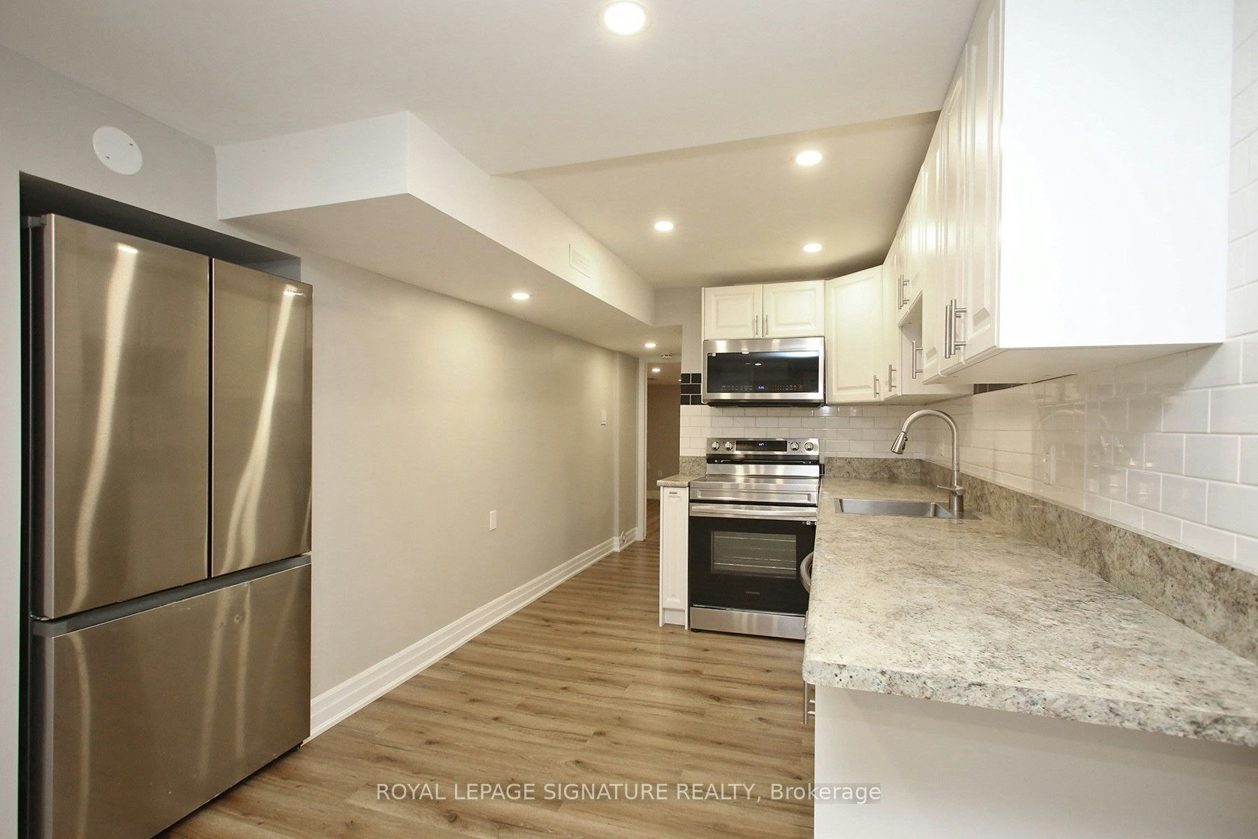 10 Armstrong Street, Toronto, ON, M6H 1V8 - 6
