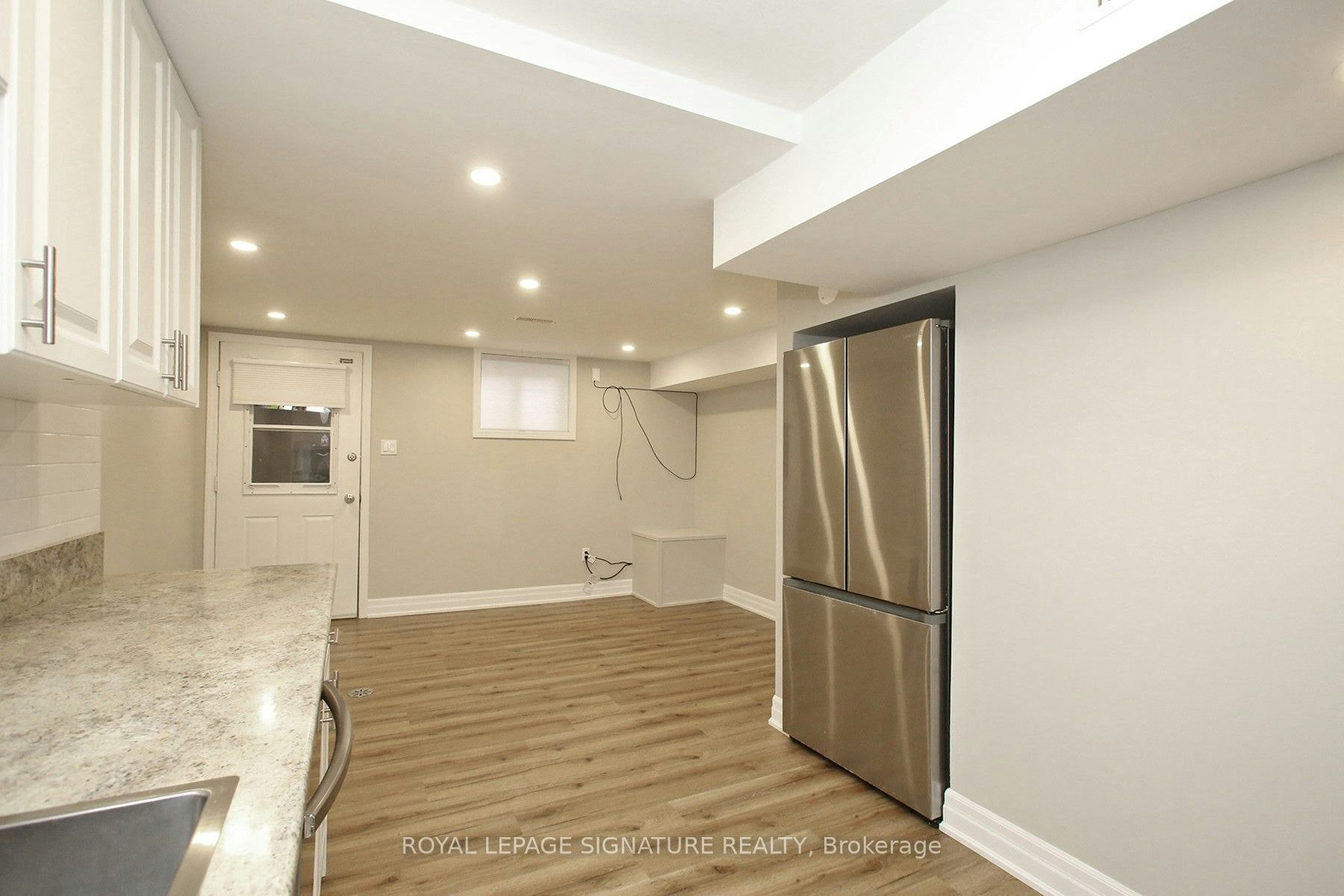 10 Armstrong Street, Toronto, ON, M6H 1V8 - 4