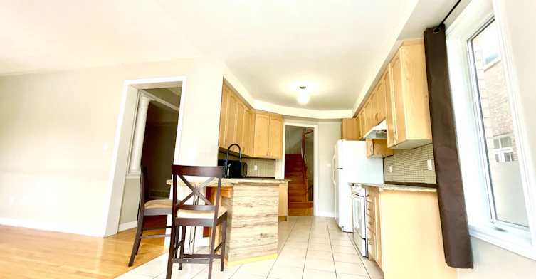 A-10 Vanderbrink Drive, Brampton, ON, L6R 0E5 - 7