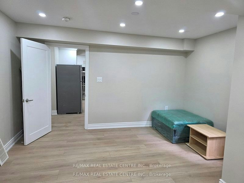 Basement-2644 Kinnerton Crescent, Mississauga, ON, L5K 2B2 - 11