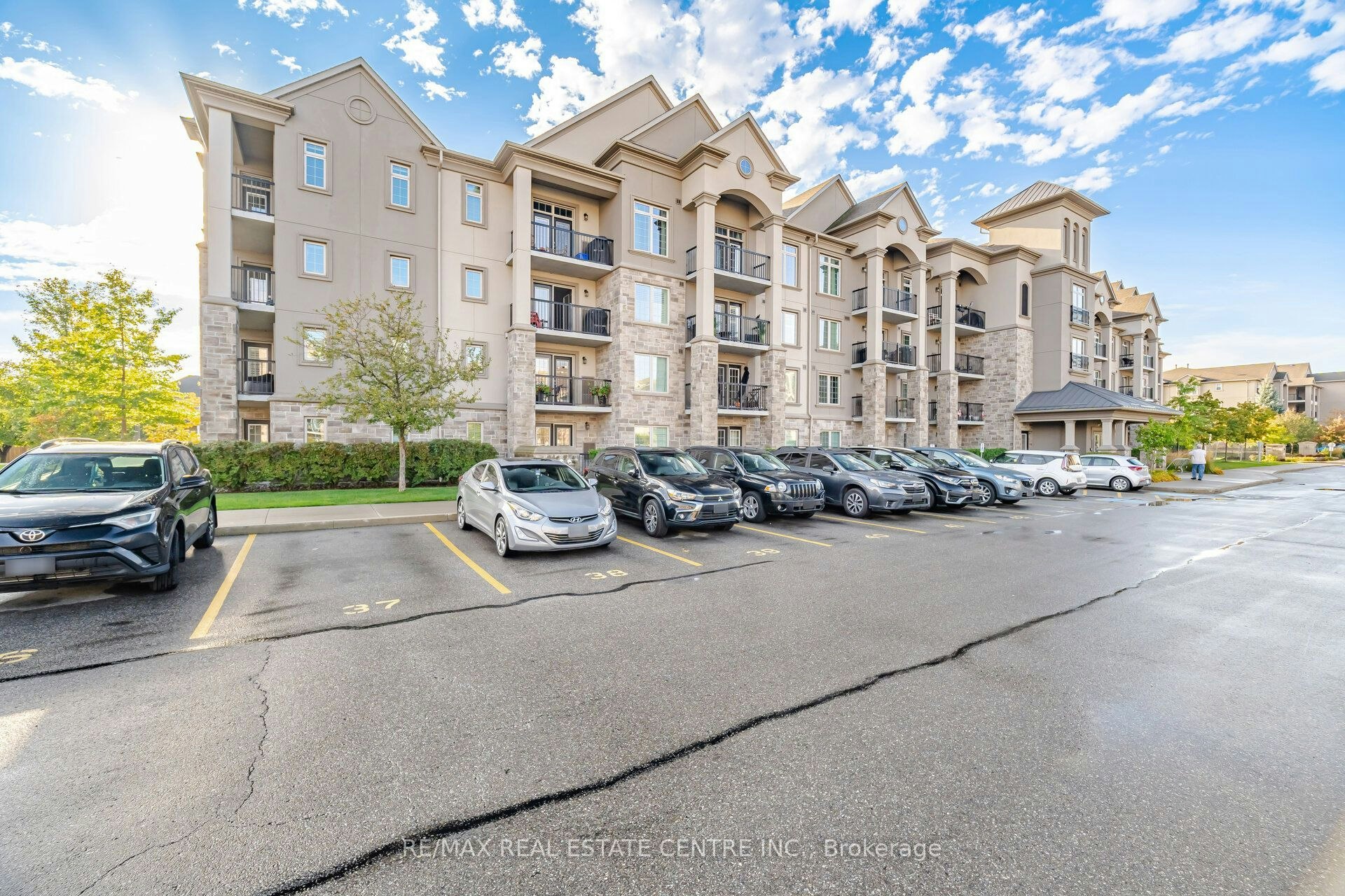 103-1450 Main Street E, Milton, ON, L9T 8W4 - 2