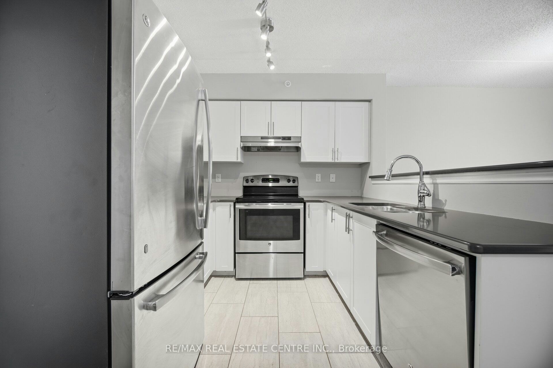 103-1450 Main Street E, Milton, ON, L9T 8W4 - 10