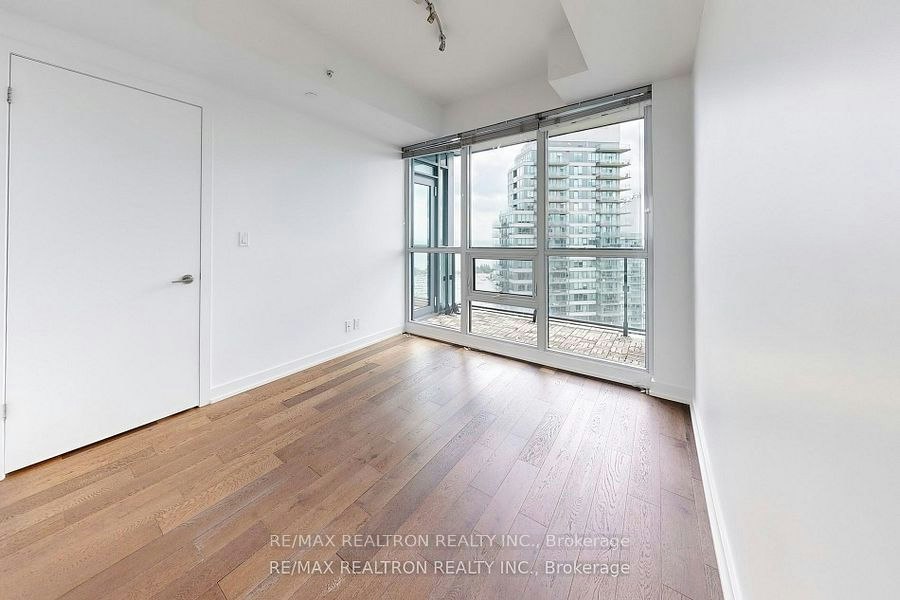 4205-2212 Lake Shore Boulevard W, Toronto, ON, L6L 1G8 - 5