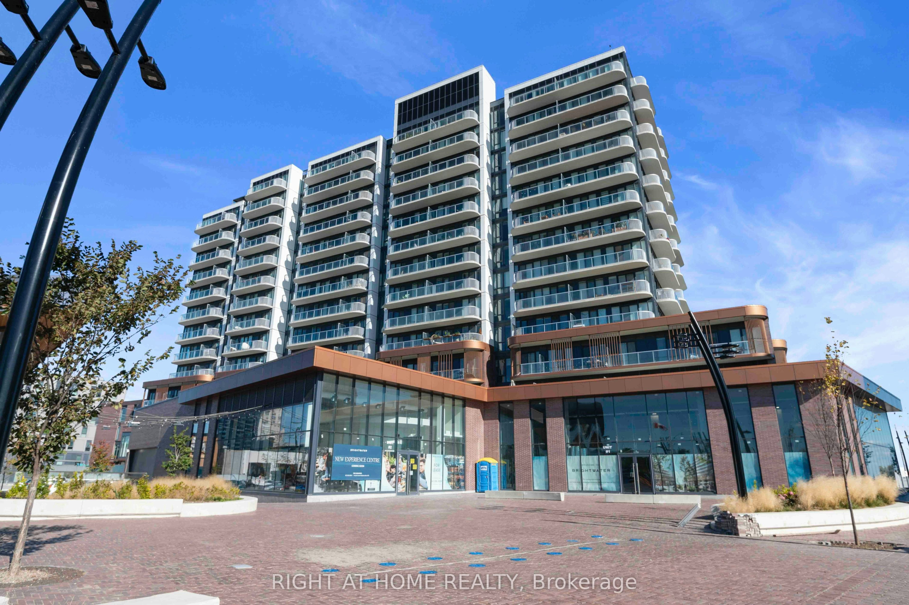 220 Missinnihe Way, Mississauga, ON, L5H 0A9 - 17