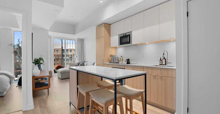 220 Missinnihe Way, Mississauga, ON, L5H 0A9 - 11