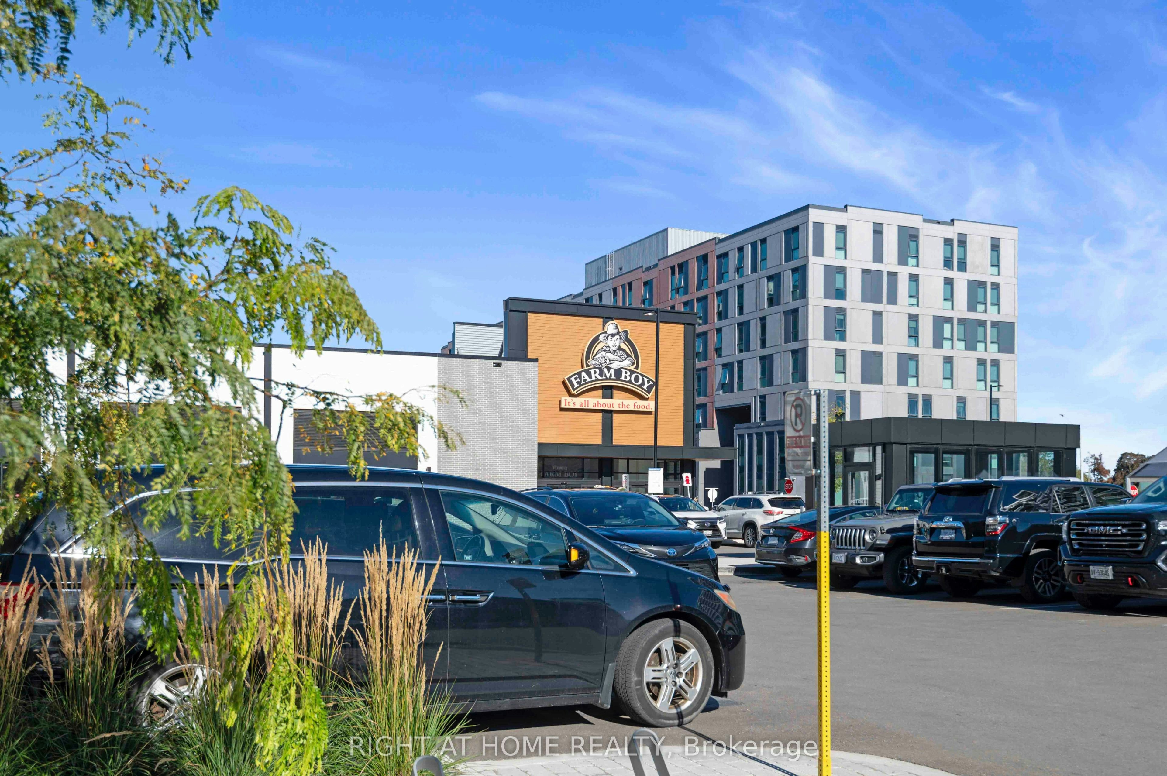 220 Missinnihe Way, Mississauga, ON, L5H 0A9 - 13