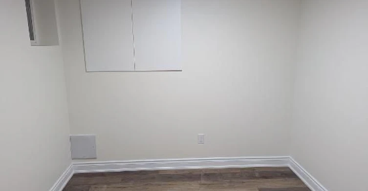 Basement Apartment-26 Glenmore Crescent, Brampton, ON, L6S 1H8 - 17