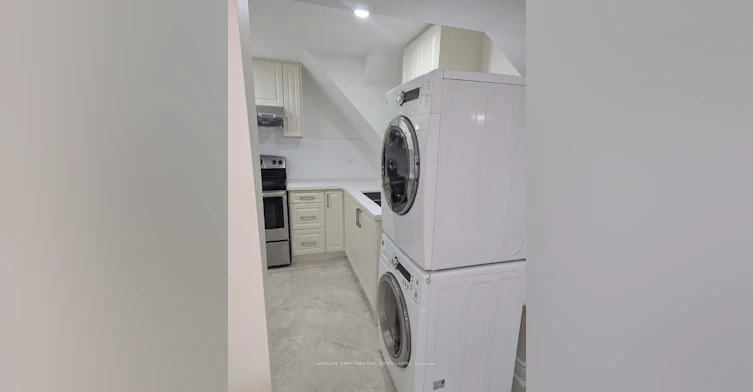 Basement Apartment-26 Glenmore Crescent, Brampton, ON, L6S 1H8 - 8