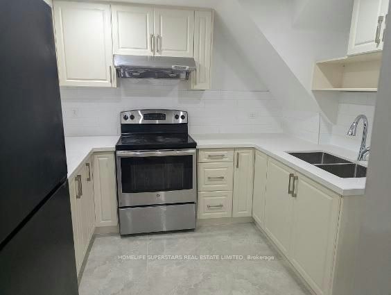 Basement Apartment-26 Glenmore Crescent, Brampton, ON, L6S 1H8 - 4
