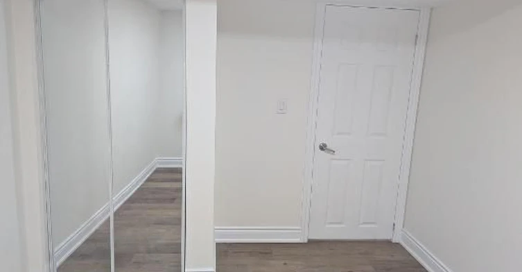 Basement Apartment-26 Glenmore Crescent, Brampton, ON, L6S 1H8 - 16