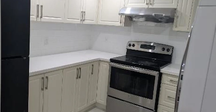 Basement Apartment-26 Glenmore Crescent, Brampton, ON, L6S 1H8 - 7