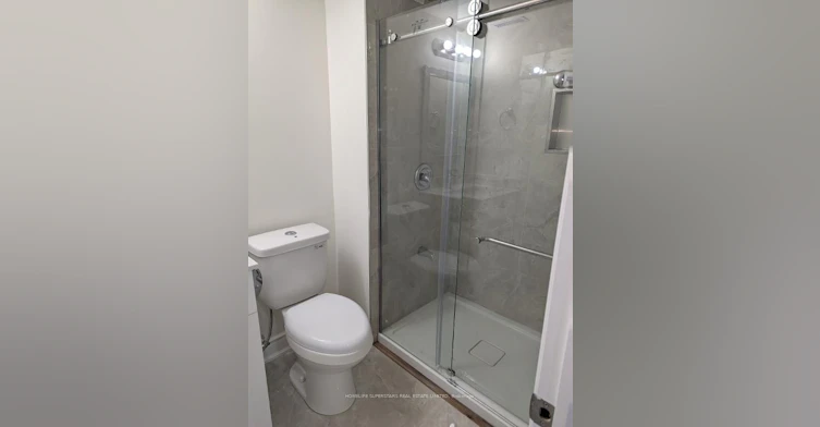 Basement Apartment-26 Glenmore Crescent, Brampton, ON, L6S 1H8 - 11