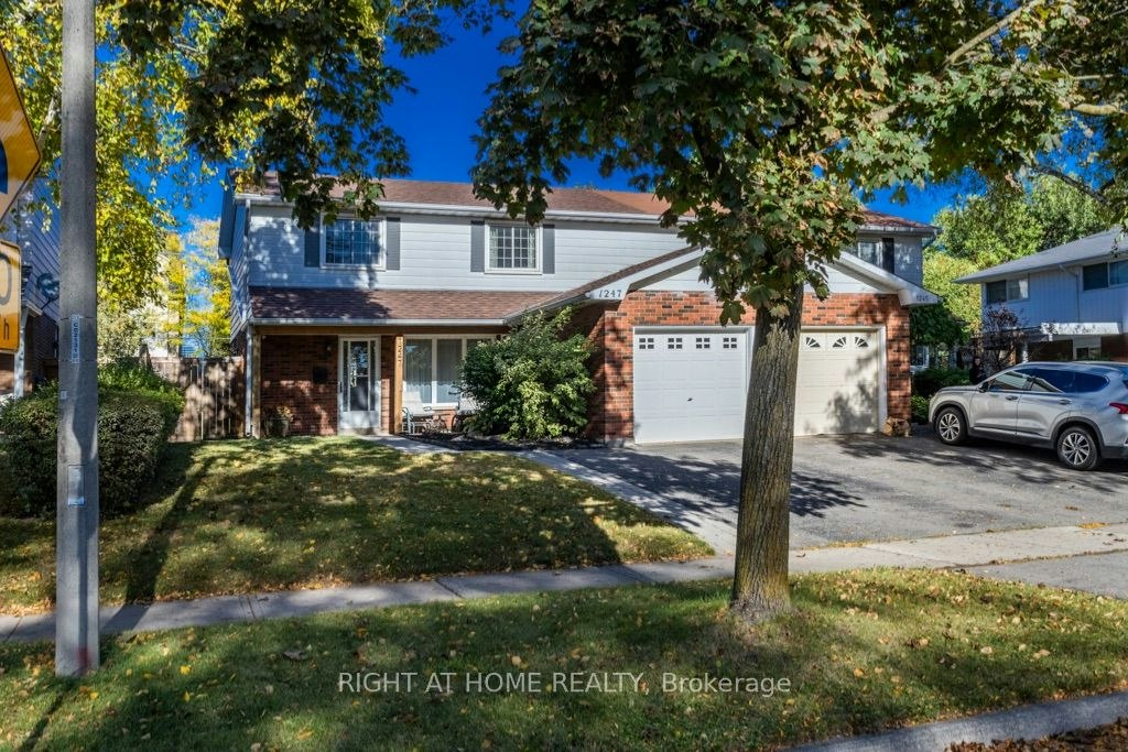 1247 Nottingham Avenue, Burlington, ON, L7P 2R5