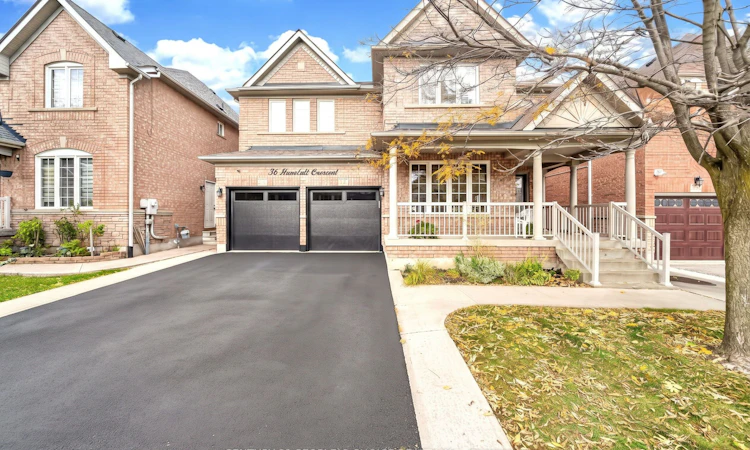 36 Humbolt Crescent