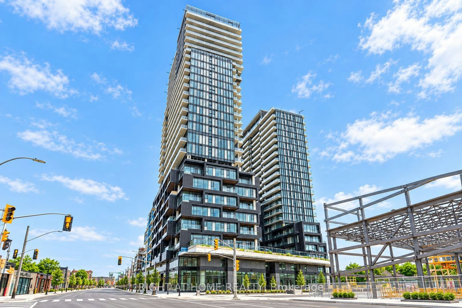 302-1285 Dupont Street, Toronto, ON, M6H 0E3