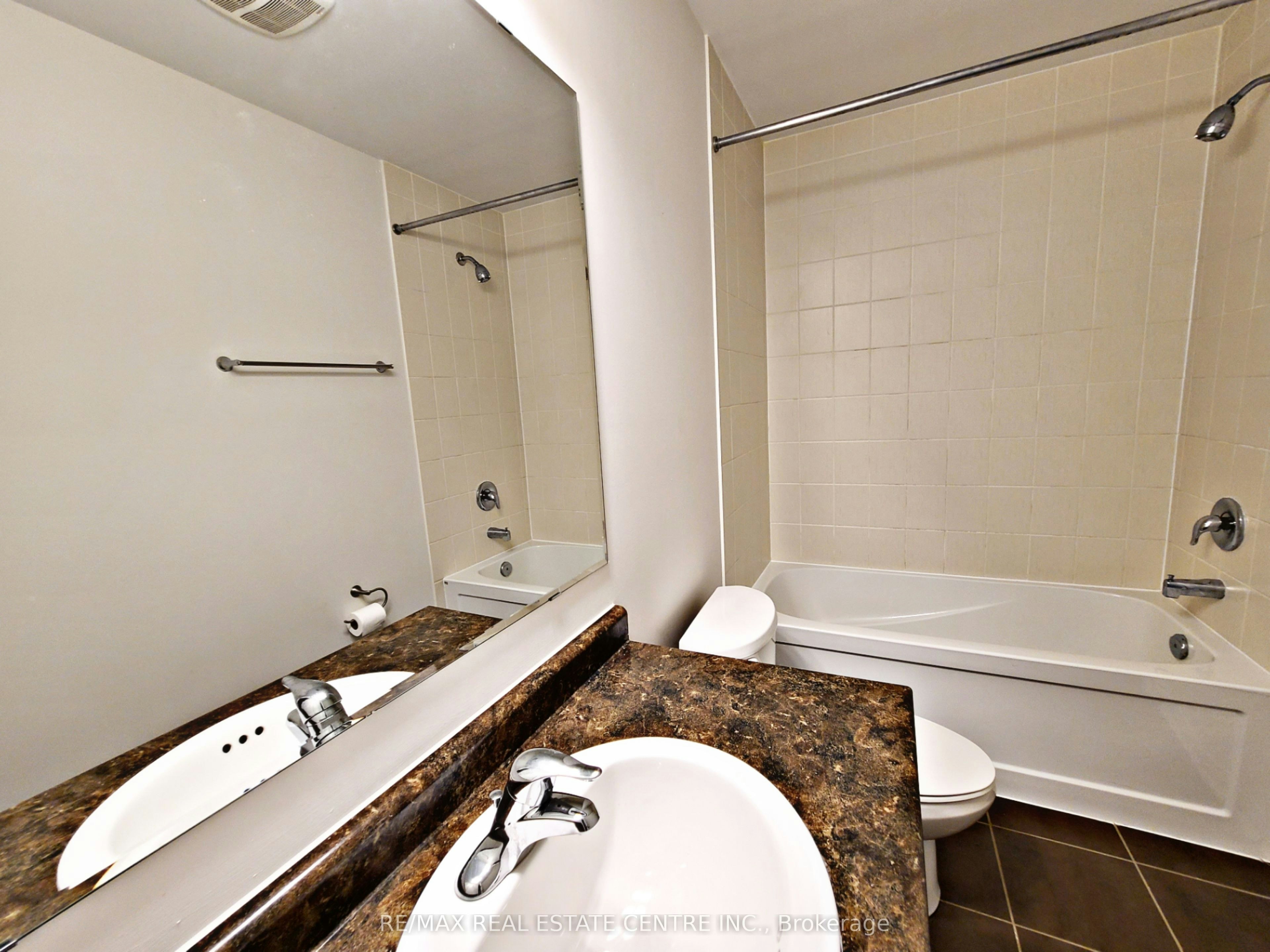 247 Slingsby Landing, Milton, ON, L9T 8N6 - 19