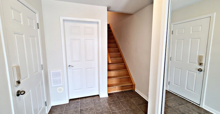247 Slingsby Landing, Milton, ON, L9T 8N6 - 2