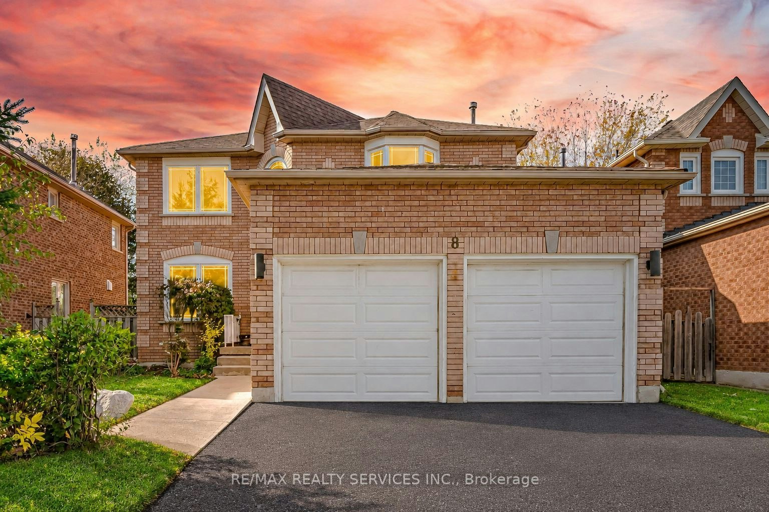 8 Gardenia Way, Caledon, ON, L7C 1B2