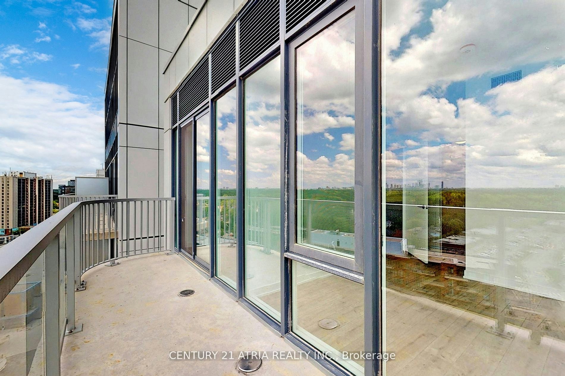 1410-220 Missinnihe Way, Mississauga, ON, L5H 0A9 - 31