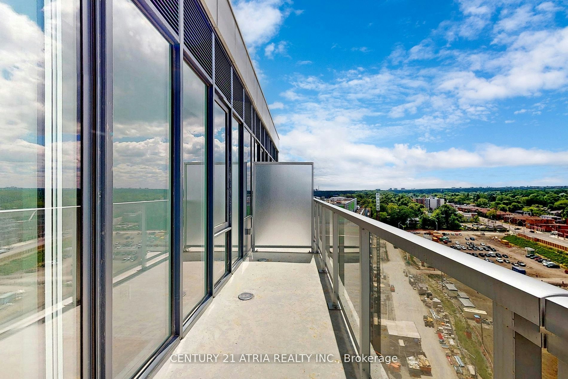 1410-220 Missinnihe Way, Mississauga, ON, L5H 0A9 - 32
