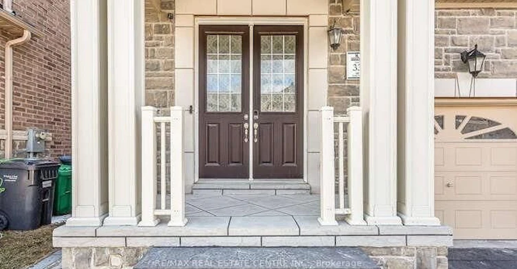 68 Fann Drive, Brampton, ON, L7A 4L5 - 2