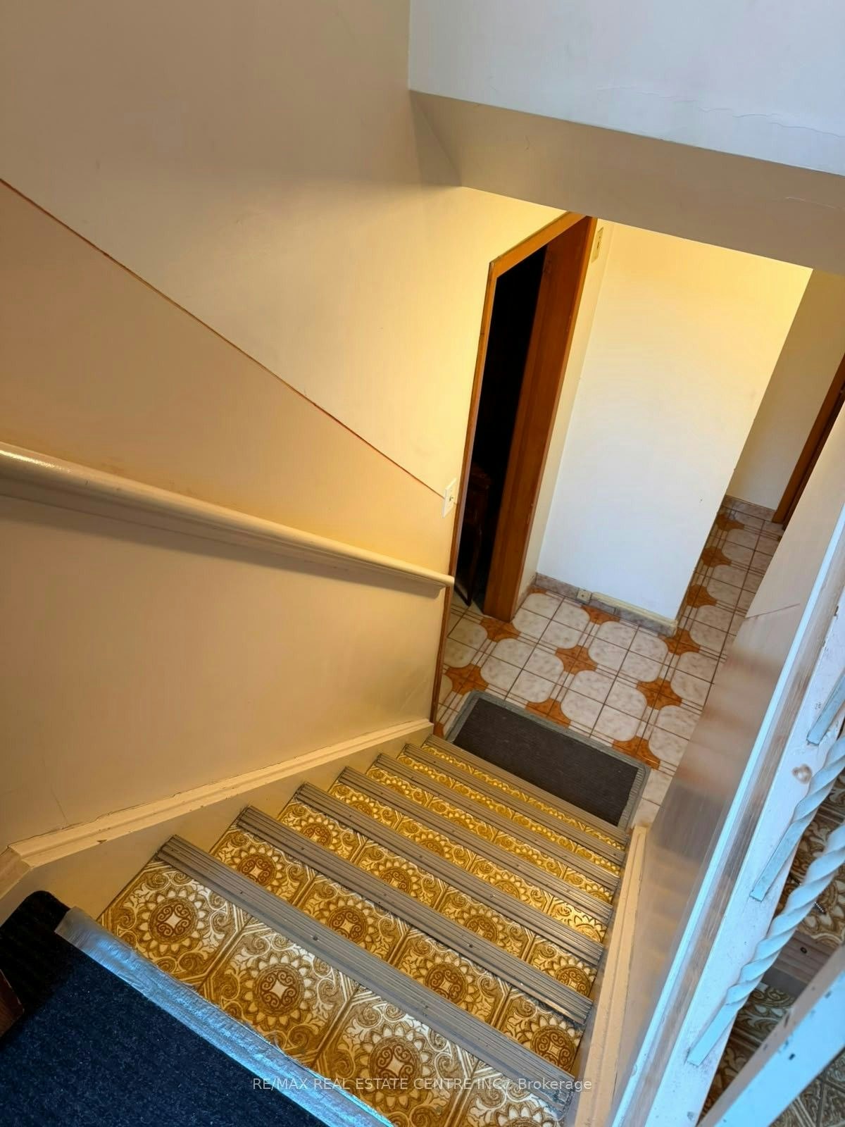 Basement-82 Sharpecroft Boulevard, Toronto, ON, M3J 1P4 - 2