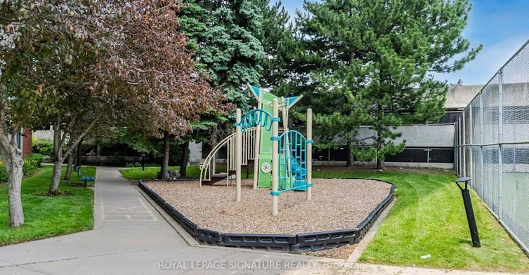 212-4185 Shipp Drive, Mississauga, ON, L4Z 2Y8 - 22