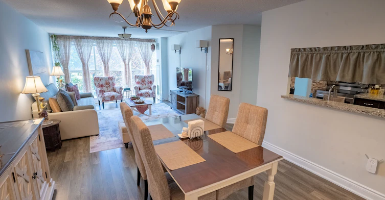212-4185 Shipp Drive, Mississauga, ON, L4Z 2Y8 - 3