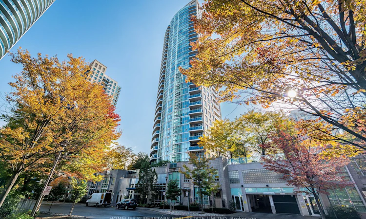 707-70 Absolute Avenue