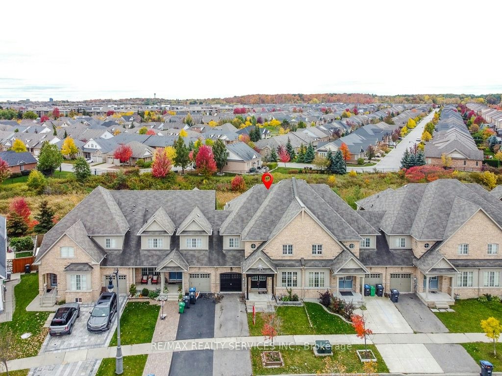 30 Naperton Drive, Brampton, ON, L6R 0Z5