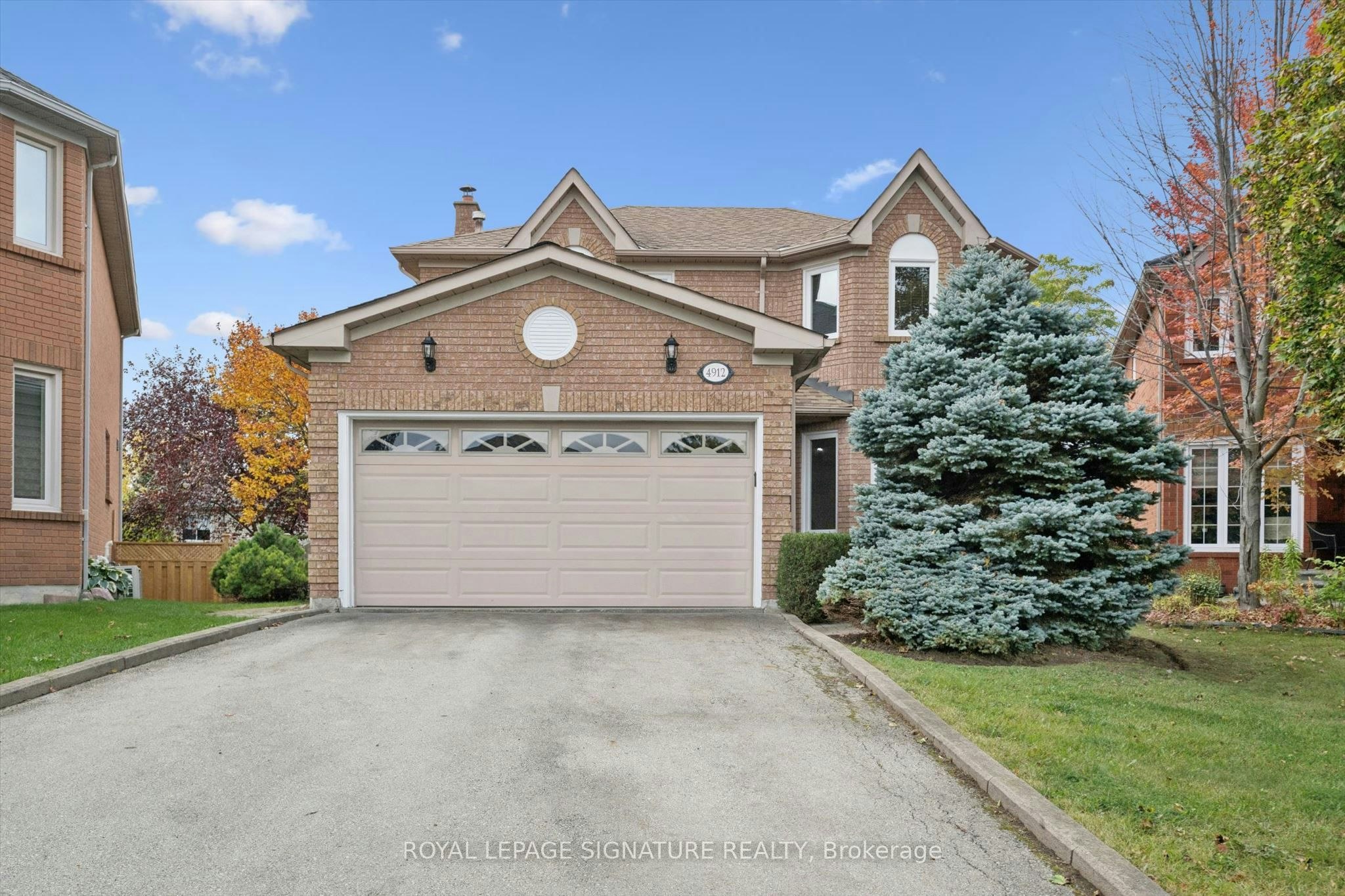 4912 Roseglen Court, Mississauga, ON, L5V 1K8