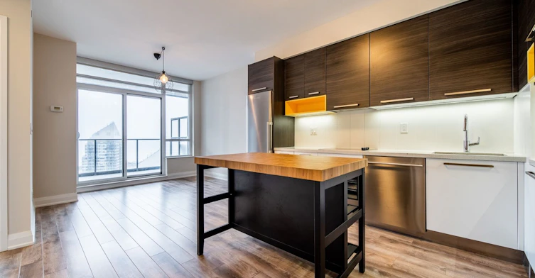 3501-36 Park Lawn Road, Toronto, ON, M8V 0E5 - 5