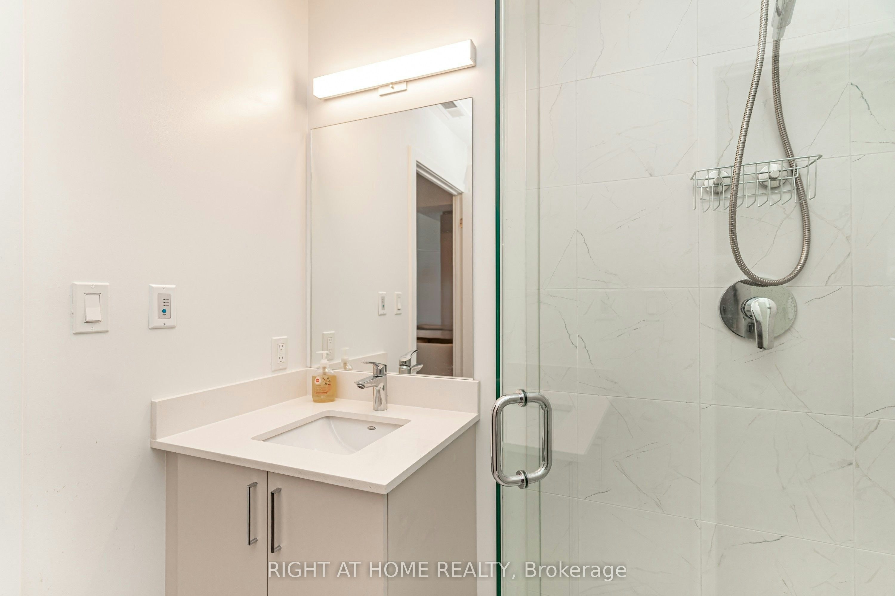510-1005 Dundas Street E, Oakville, ON, L6H 8C7 - 23