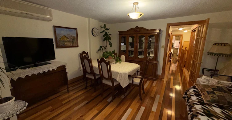 74 Millicent Street, Toronto, ON, M6H 1W4 - 2