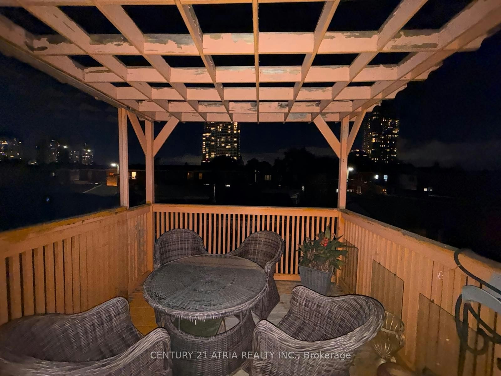 74 Millicent Street, Toronto, ON, M6H 1W4 - 9