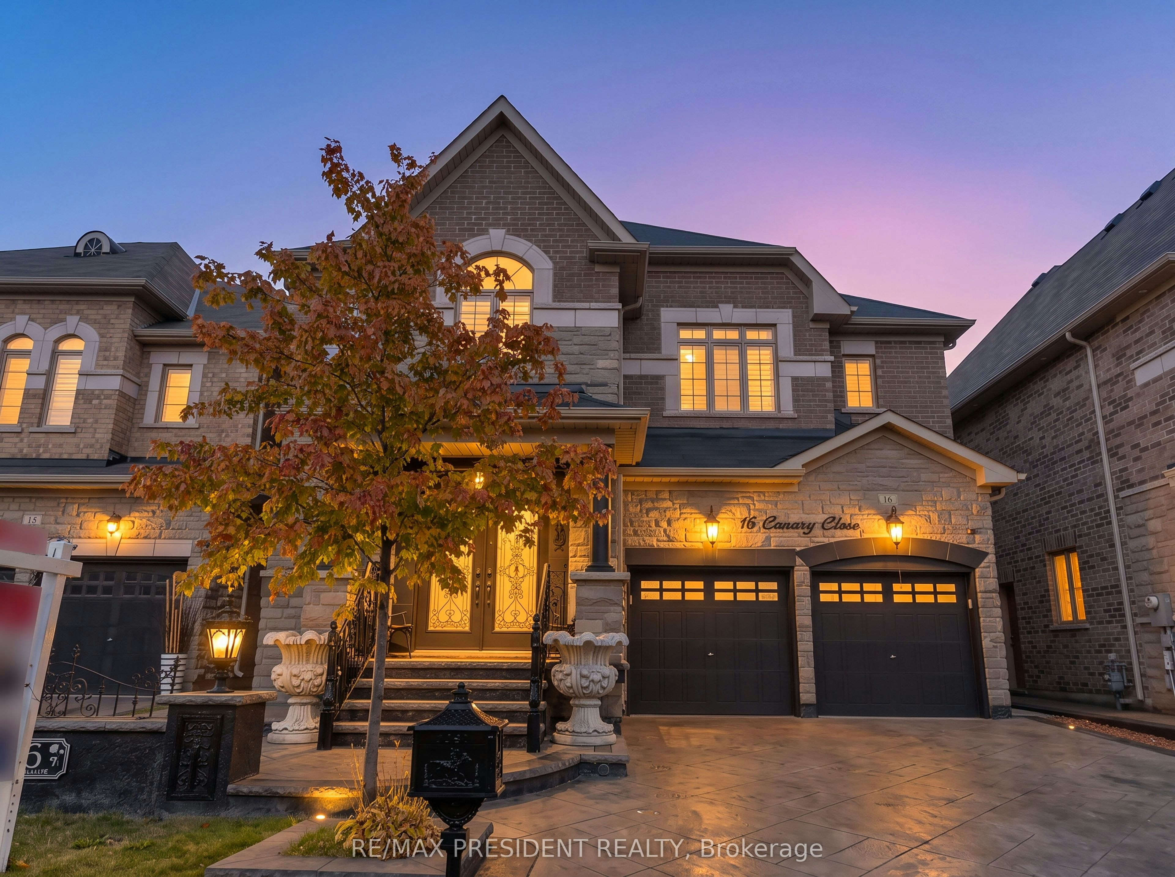 16 Canary Close, Brampton, ON, L6X 5L1