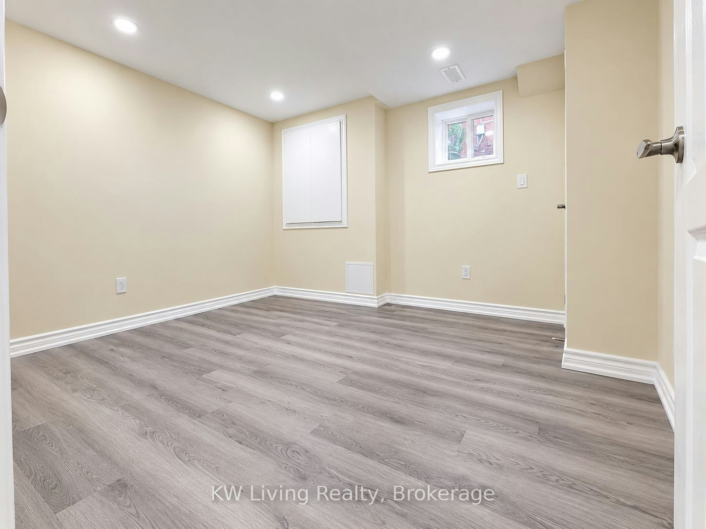 21 Plentywood Drive, Brampton, ON, L6Y 0C1 - 5