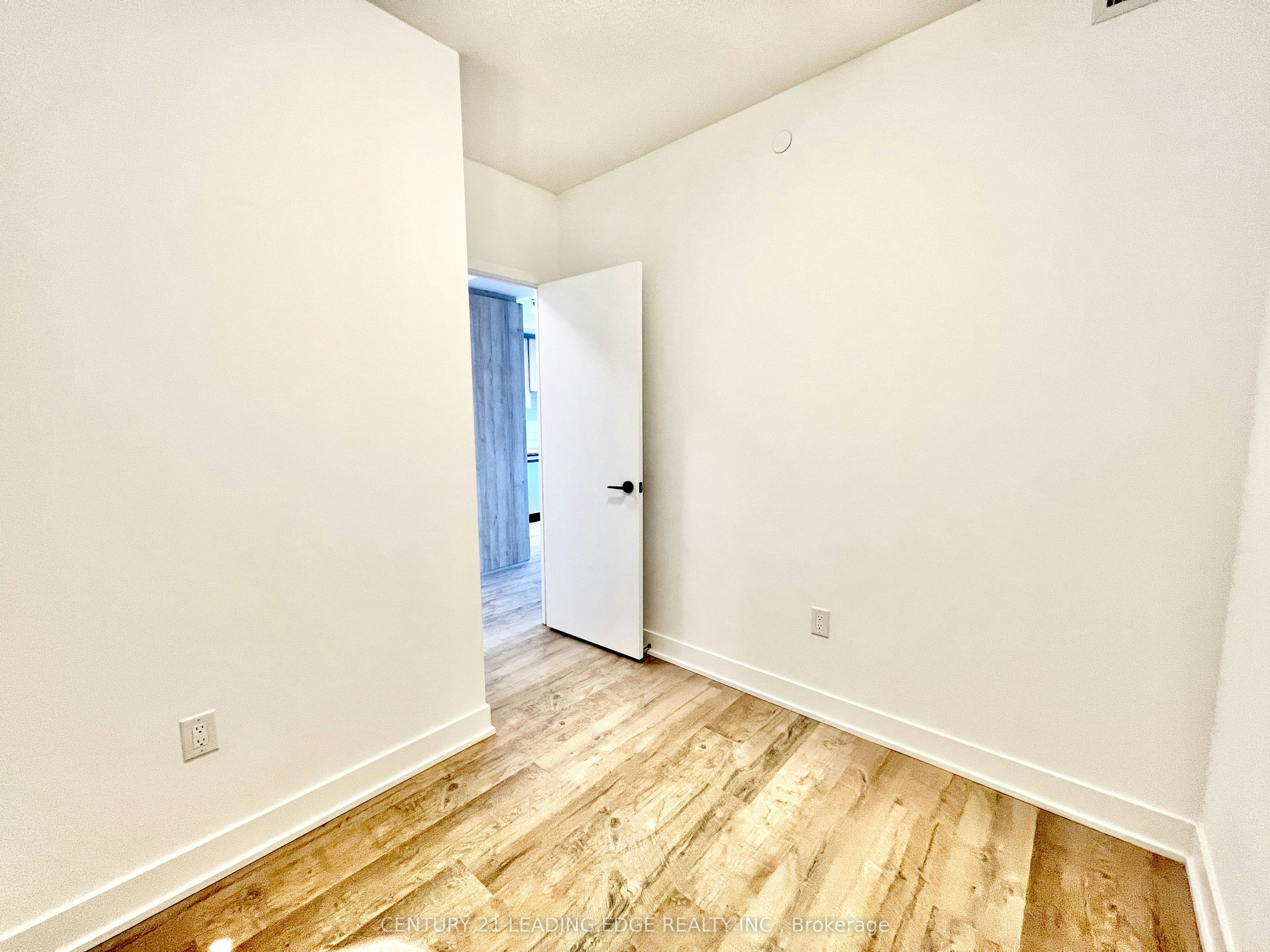 215-50 George Butchart Drive, Toronto, ON, M3K 0C9 - 21